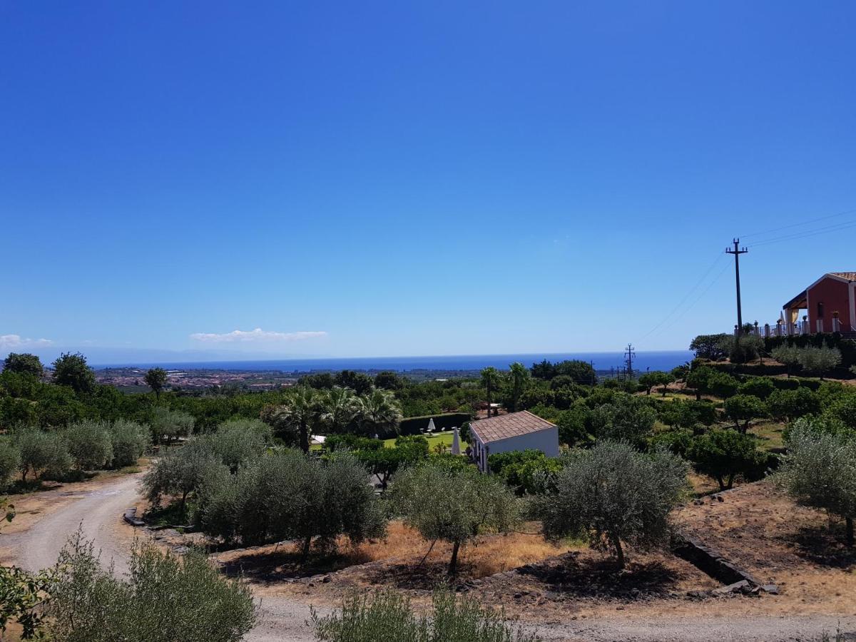 Agriturismo Le Case Di Civi Mascali Esterno foto