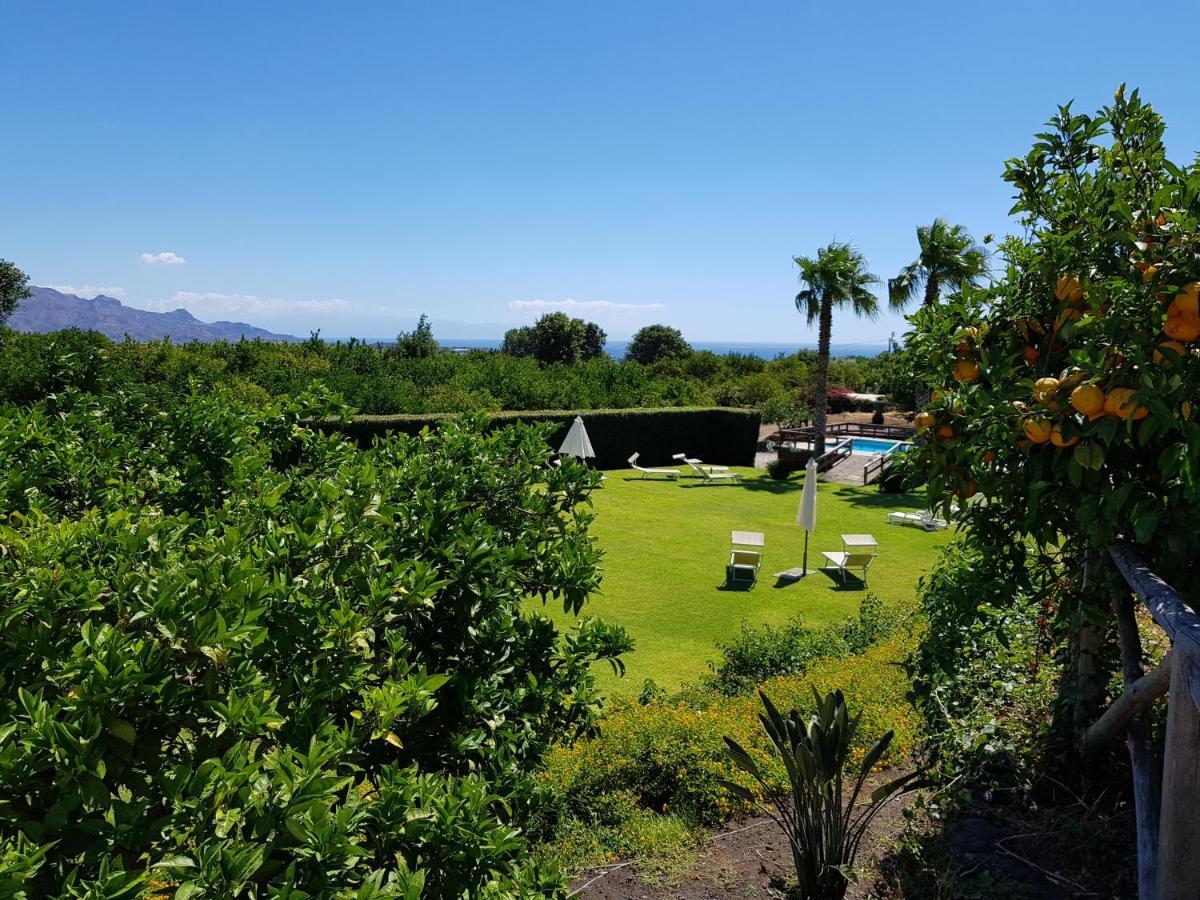 Agriturismo Le Case Di Civi Mascali Esterno foto